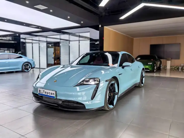 2022 Taycan