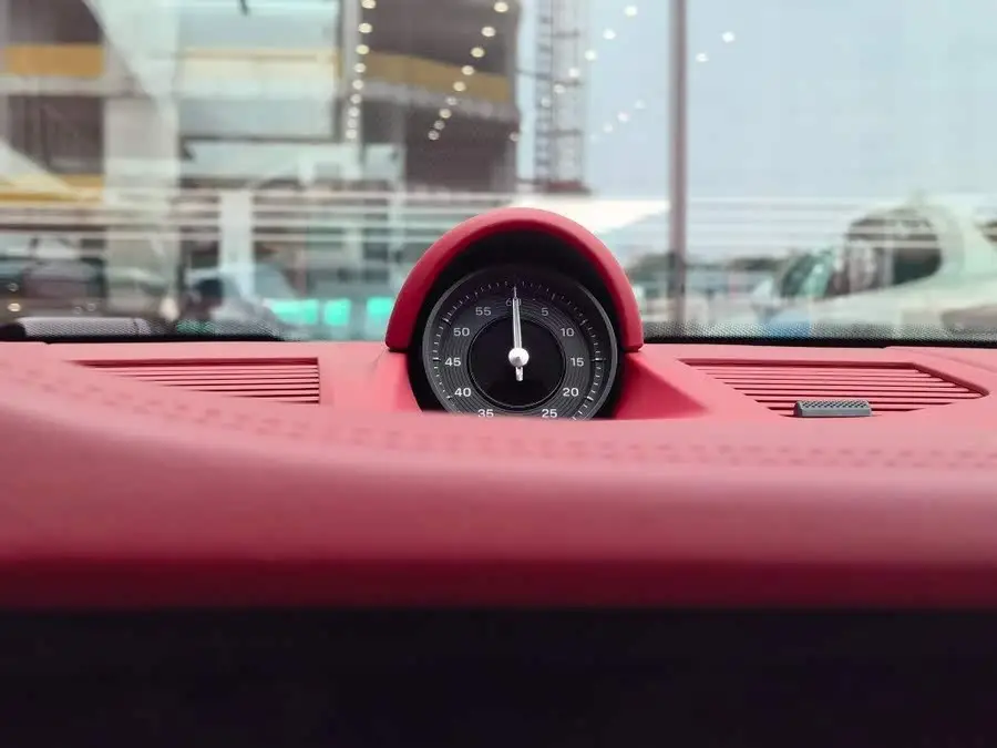 بورش 911 2023 كاريرا 3.0T