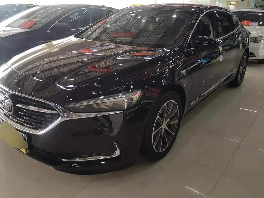 بويك لاكروس 2022 652T فاخرة