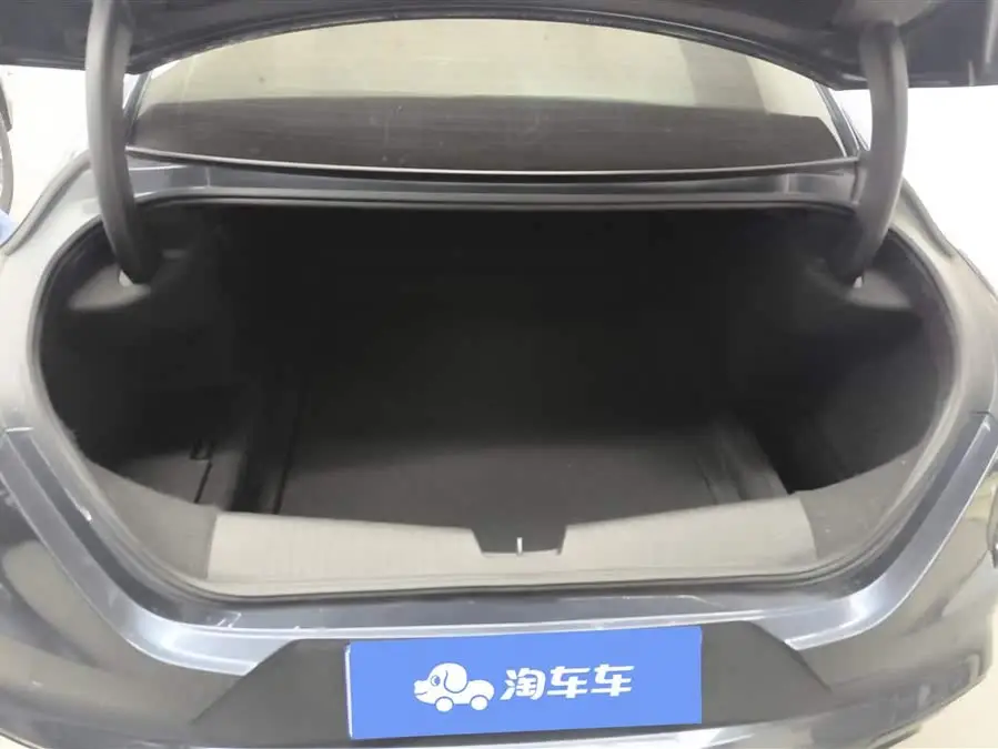 كاديلاك CT4 2021 28T الفاخرة