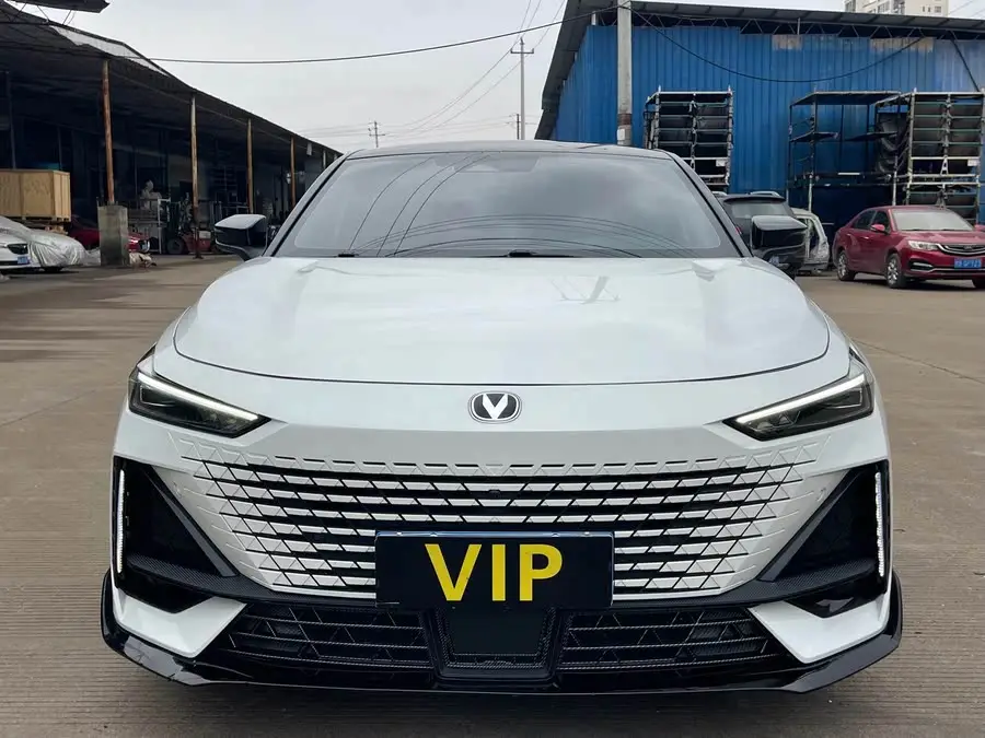 Changan UNI-V 2023 1.5T Sport Edition