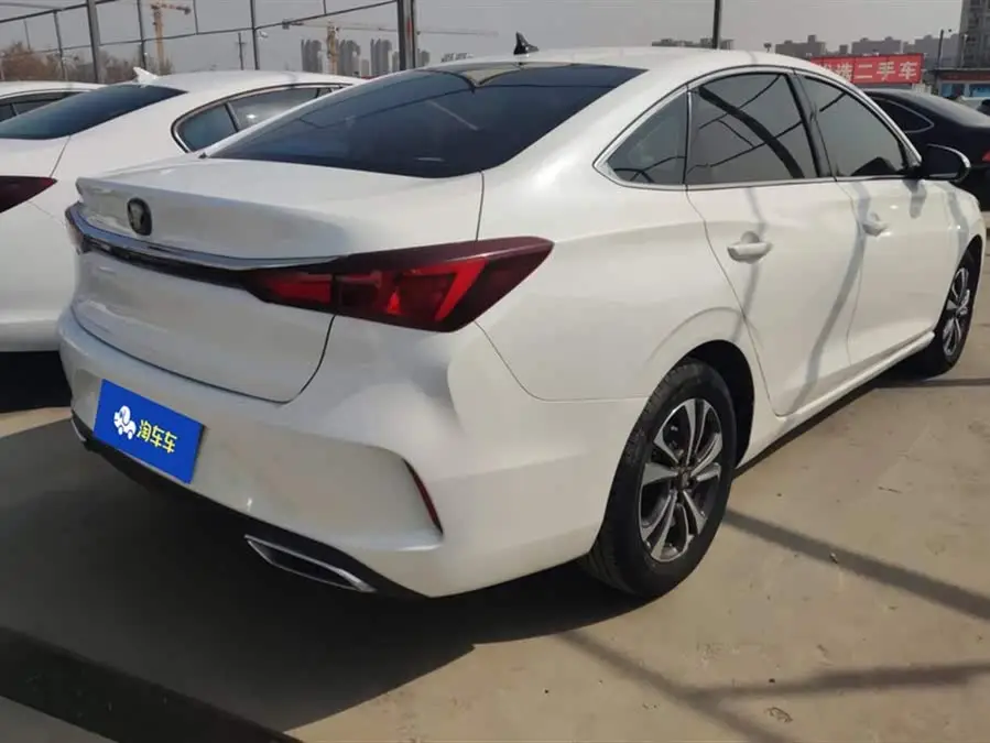 Yidong 2021 Plus Blue Whale NE 1.4T GDI DCT Premium