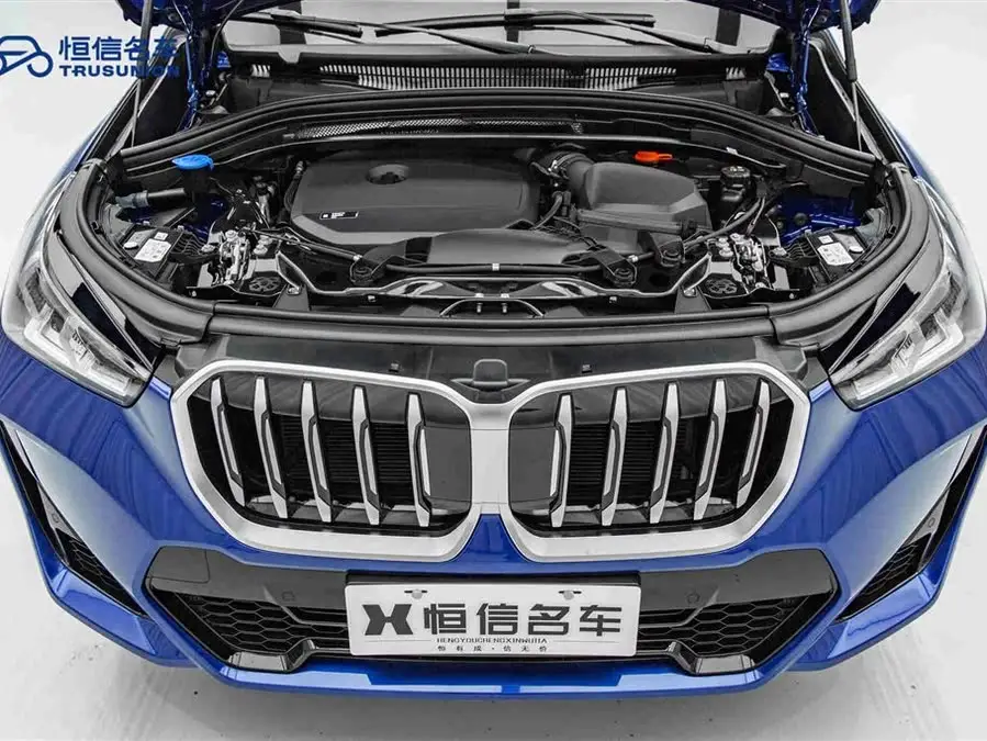 بي إم دبليو X1 2023 sDrive25Li حزمة M الرياضية