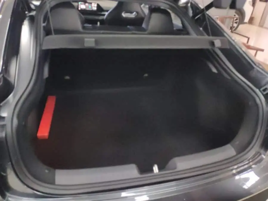 Changan UNI-V 2023 1.5T Premium