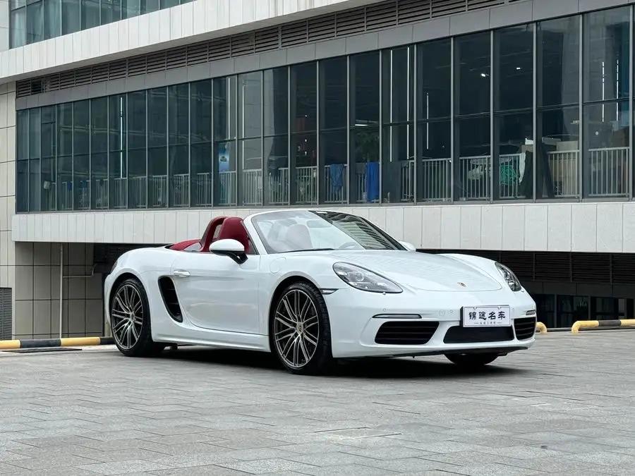 Porsche 718 2020 Model Boxster 2.0T