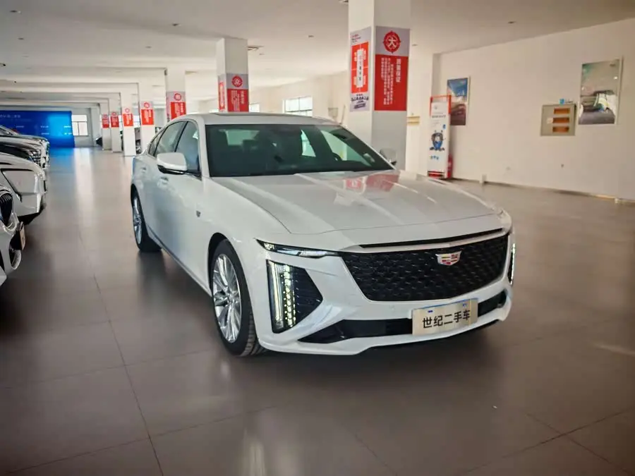كاديلاك CT6 2023 28T بلاتينيوم