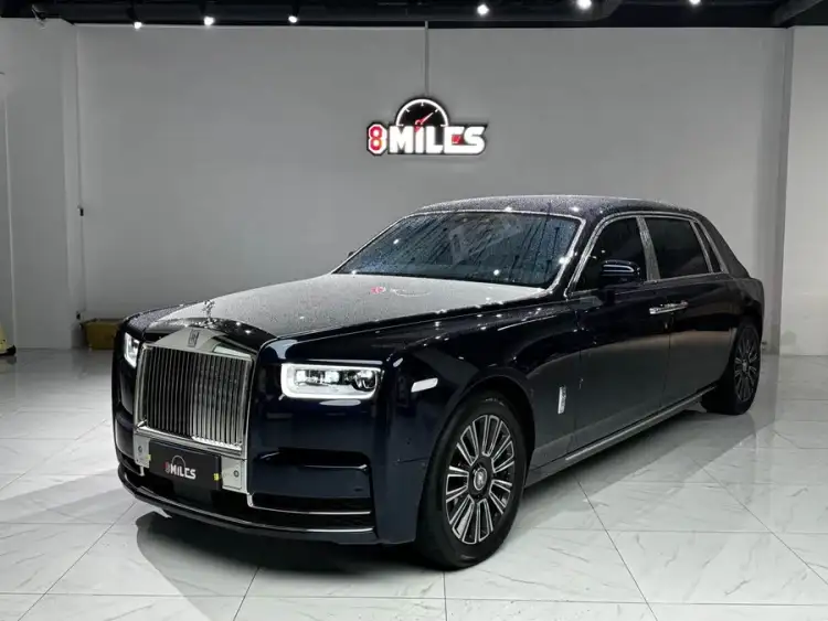 Phantom 2018 6.7T Long Wheelbase