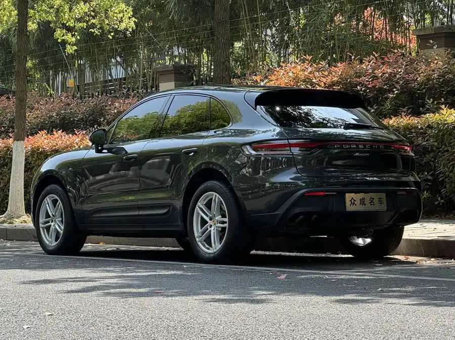 2023 Macan Macan 2.0T