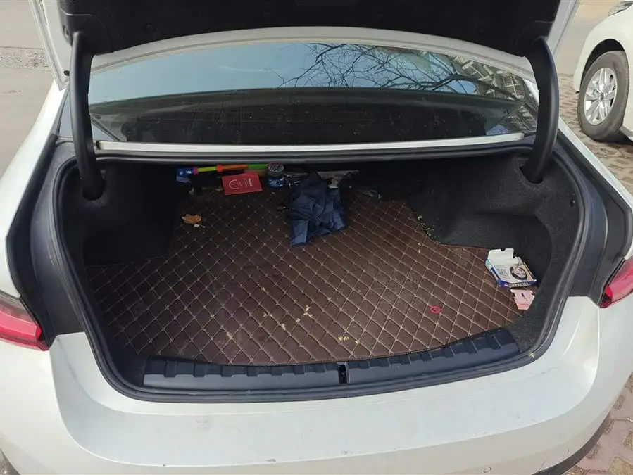 بي إم دبليو i3 2023 eDrive 40 L حزمة الليل