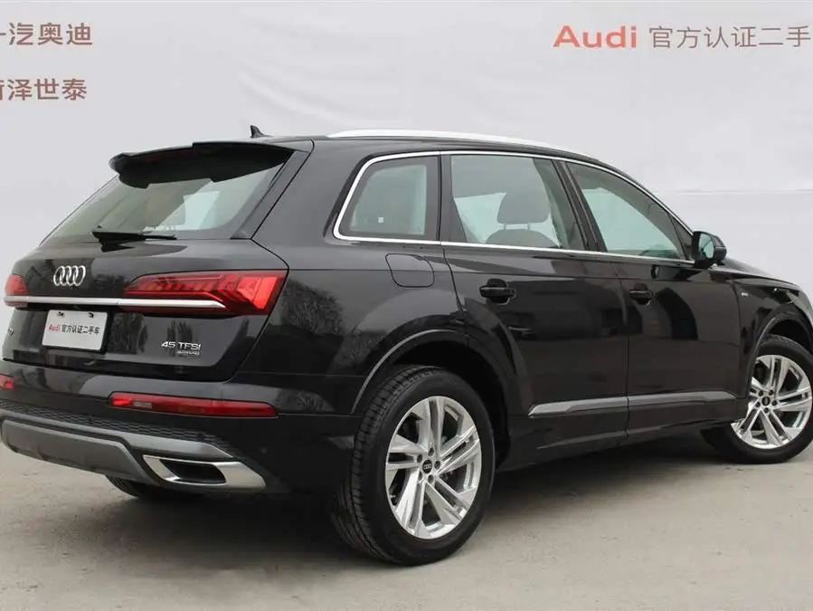 Audi Q7 2021 45 TFSI quattro S line Sport