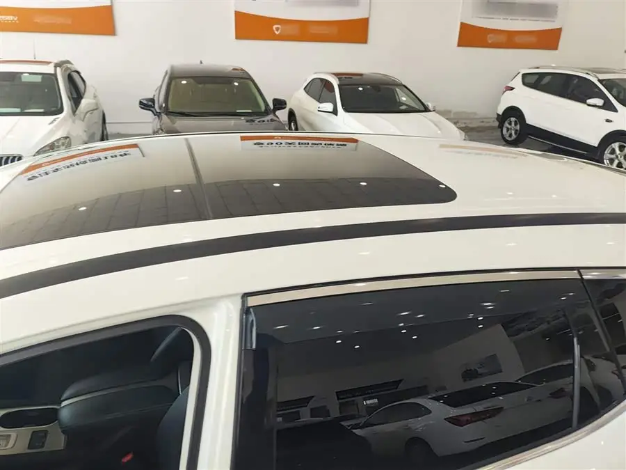 لو لان 2021 موديل 2.5L XL دفع ثنائي ذكي فخم