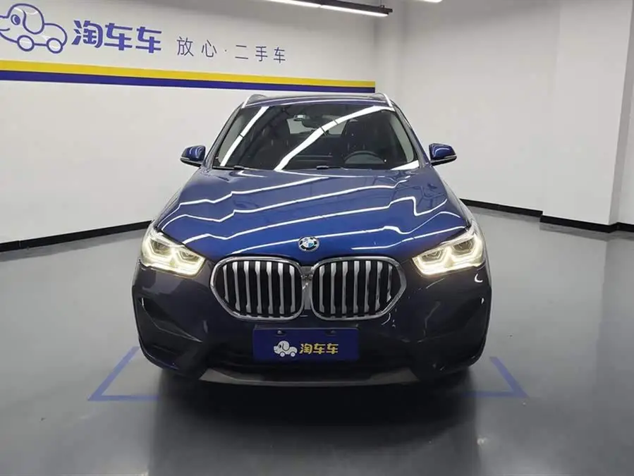 بي إم دبليو X1 2020 sDrive25Li النسخة الرائدة