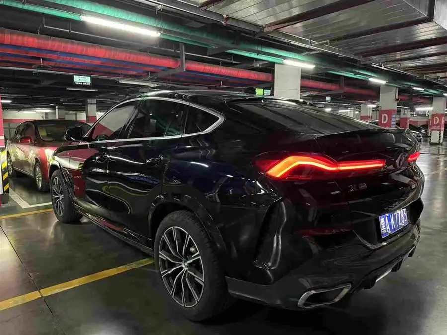 BMW X6 2021 xDrive30i M Sport Package