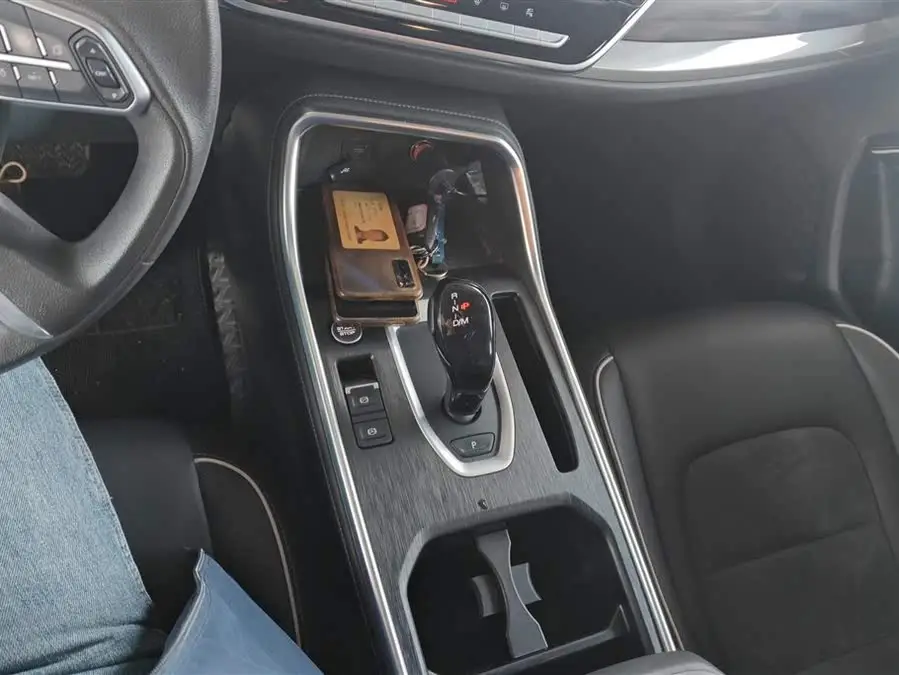 هافال H6 2023 نسخة الاتجاه الوطني 1.5T أوتوماتيكية بطلة