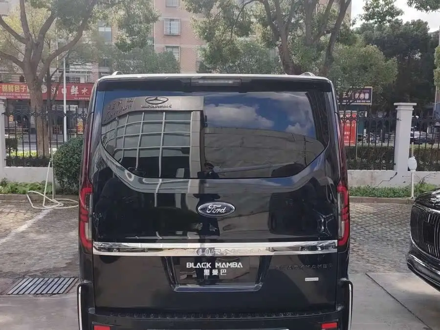 Tourneo 2024 2.0T Automatic Ultimate Plus