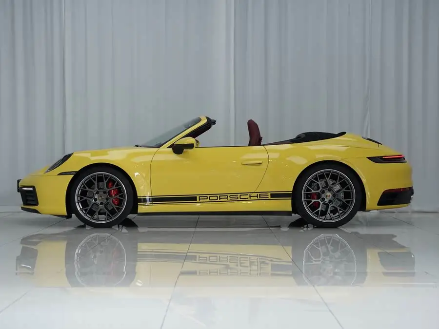 Porsche 911 2020 Carrera Cabriolet 3.0T