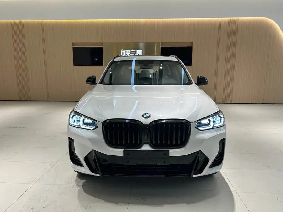 BMW X3 2023 xDrive30i Leading Edition M Night Package
