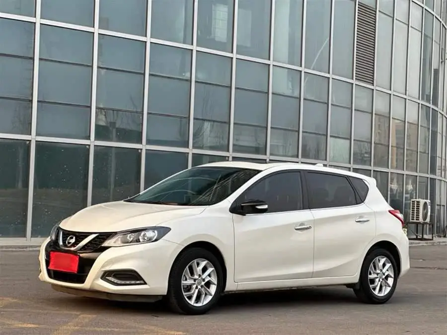 2021 نيسان تييدا 1.6 لتر CVT إصدار ذكي