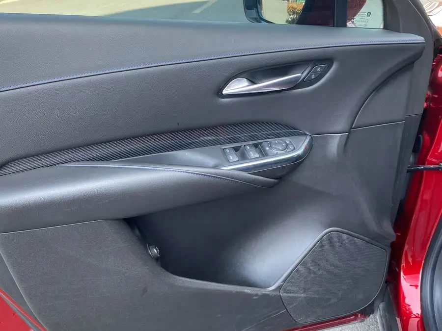 Cadillac XT4 2024 28T AWD Luxury