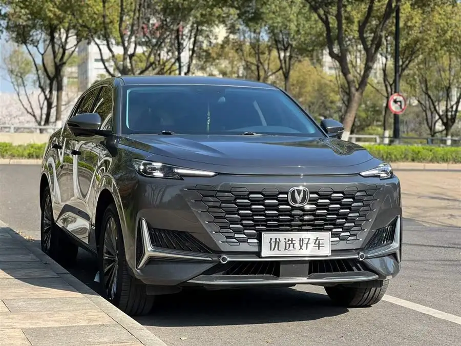 شانجان UNI-K 2021 2.0T التميز