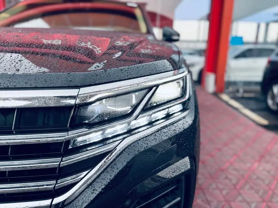 Touareg 2023 3.0 TSI R-Line Classic Sports Package