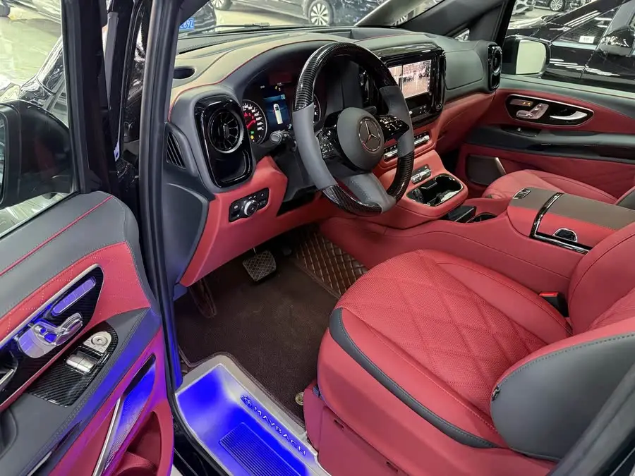 فيديو 2024 2.0T النسخة النخبوية 7 مقاعد