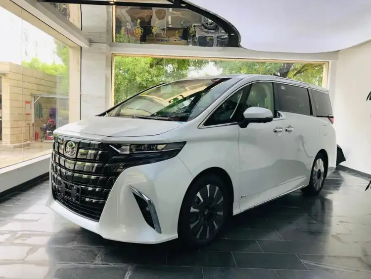 Alphard 2024 Hybrid 2.5L Premium Edition