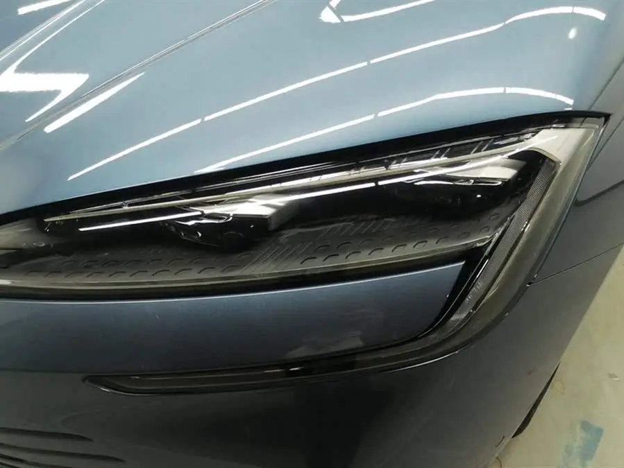 سلحفاة 2023 DM-i 1.5T 121كم فلاجشيب