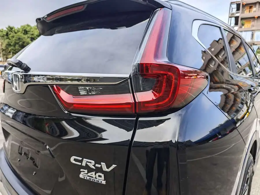 هوندا CR-V 2021 240TURBO CVT دفع أمامي نسخة حضرية