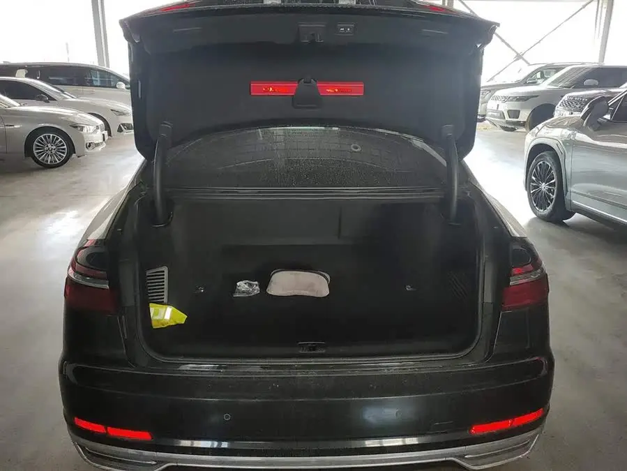 أودي A8 2022 A8L 50 TFSI quattro إصدار الراحة