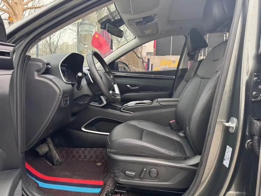 Tucson 2023 Tucson L 1.5T Automatic Two-Wheel Drive DLX Luxury Version