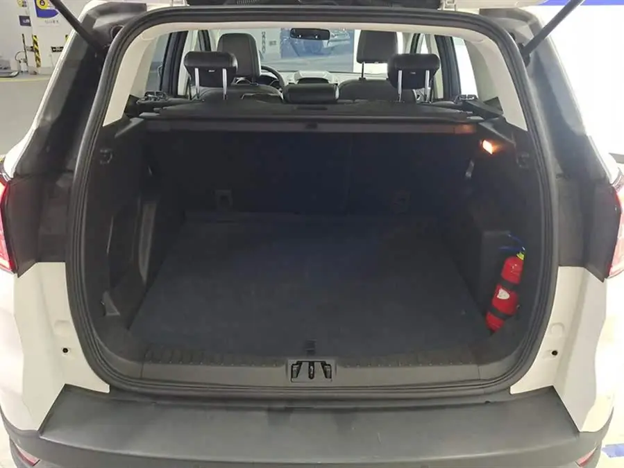 2019 Ford EcoSport 180 Two-Wheel Drive Platinum Edition National VI