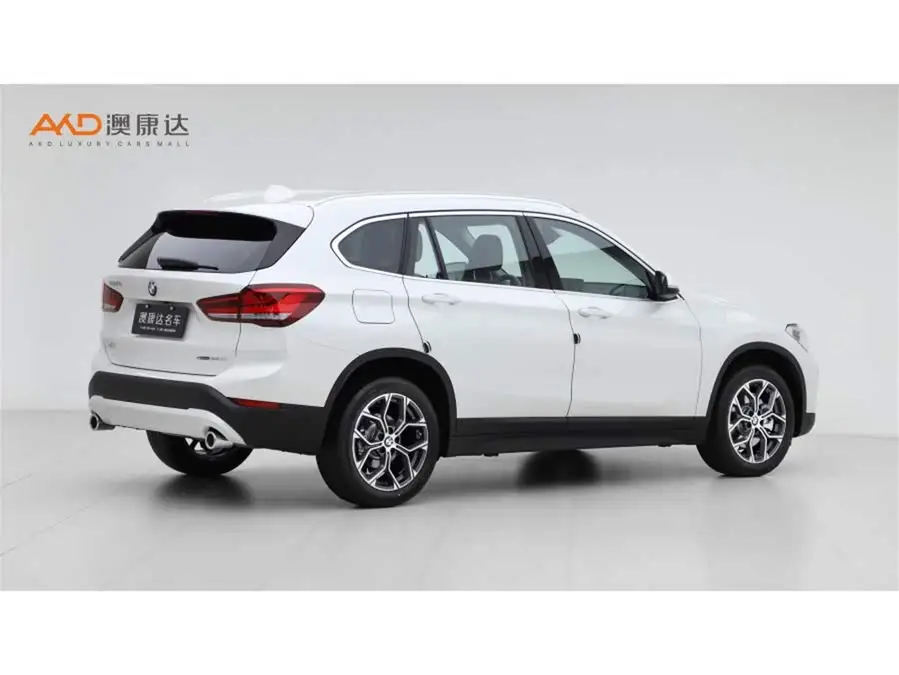 بي إم دبليو X1 2022 sDrive25Li النسخة الرائدة