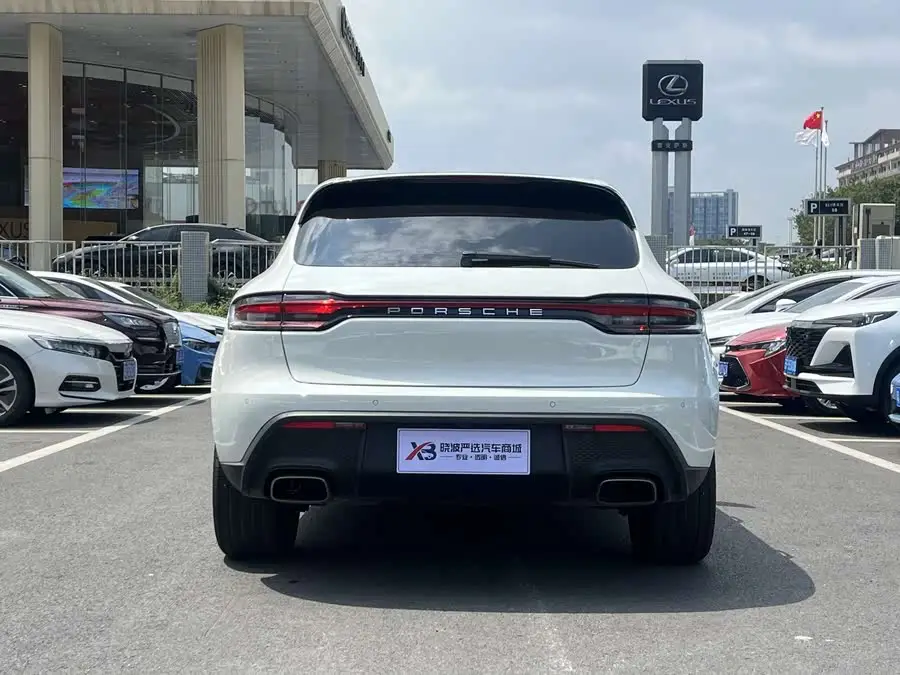 2023 Macan Macan 2.0T