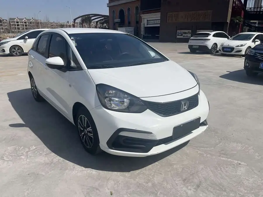 هوندا فيت 2021 1.5 لتر CVT إصدار تريند