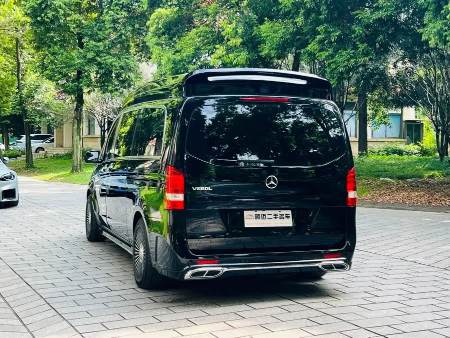 Vito 2021 2.0T Business Edition 7-seater