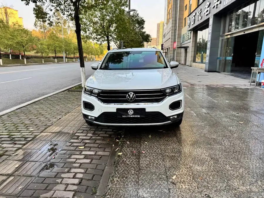 T-ROC 2021 Model 280TSI DSG Two-Wheel Drive Elite Connected Edition