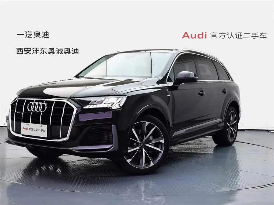 Audi Q7 2023 55 TFSI quattro S line Sport