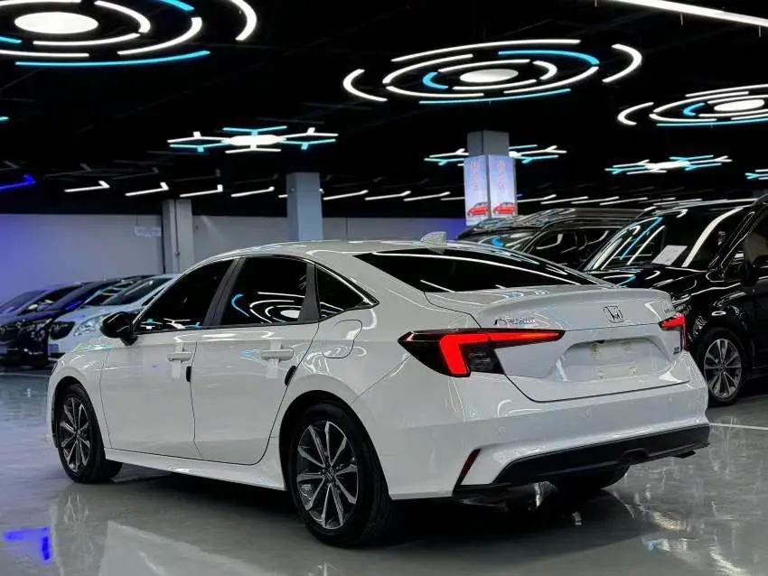 2023 Model 240TURBO CVT Luxury Edition