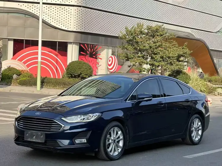 2018 Ford Mondeo EcoBoost 200 Intelligent Fashion Edition National VI