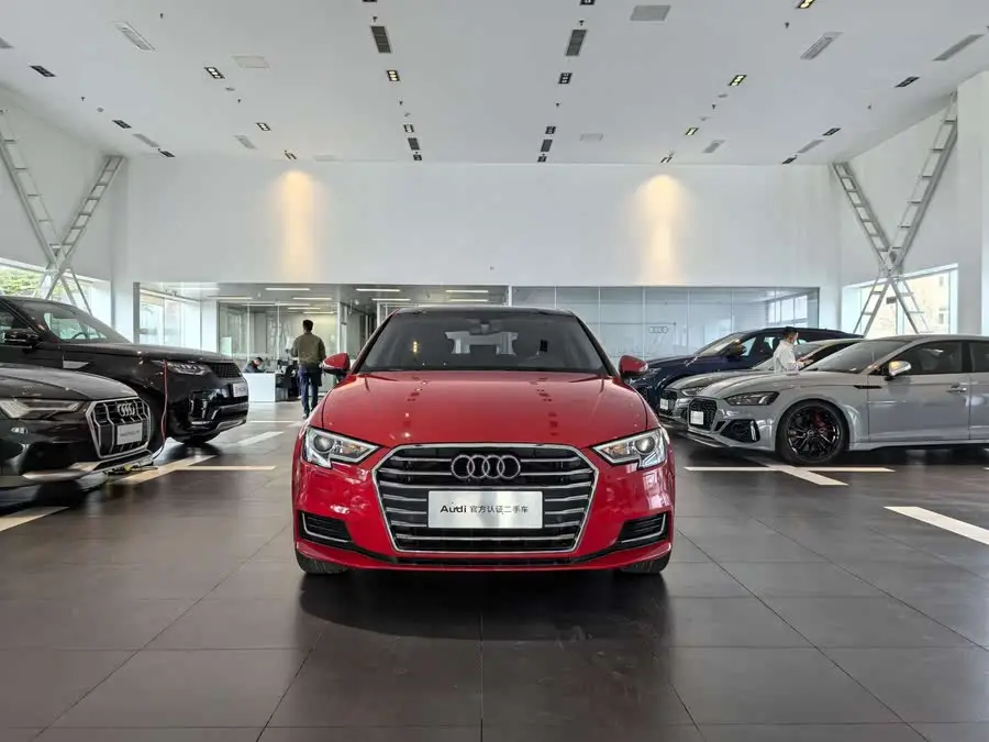 أودي A3 2020 الطراز الجديد سبورت باك 35 TFSI الفئة المدخلة الوطنية السادسة