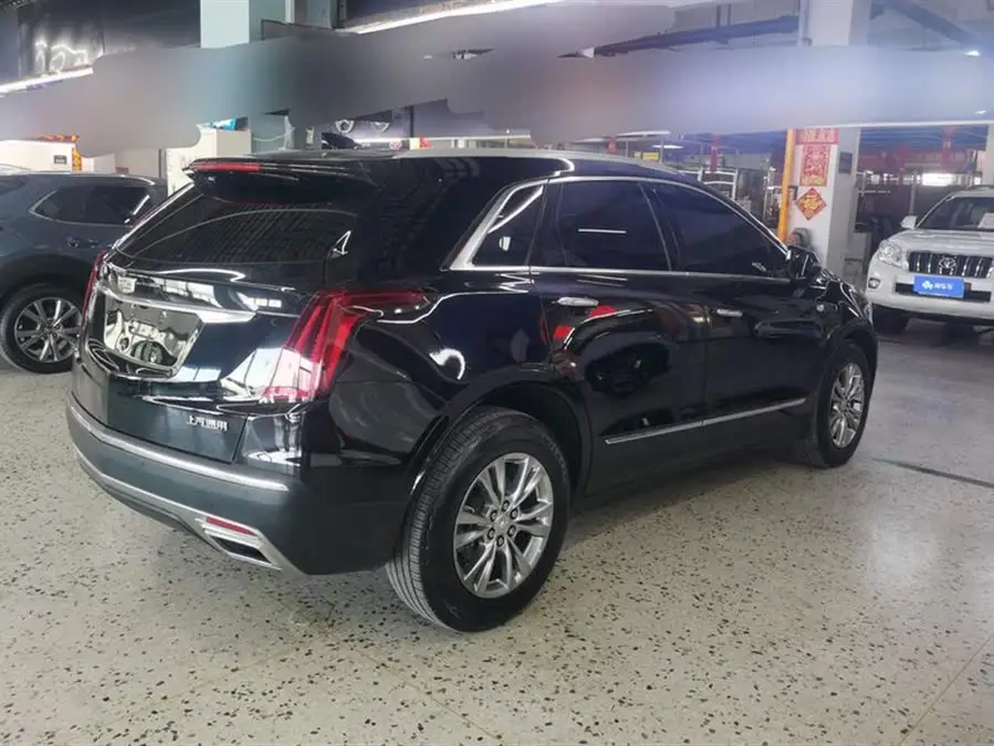 Cadillac XT5 2021 2.0T Luxury FWD