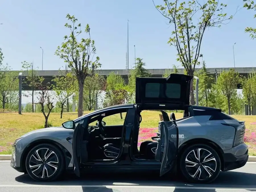 HiPhi X 2021 Flagship Version 6-Seater