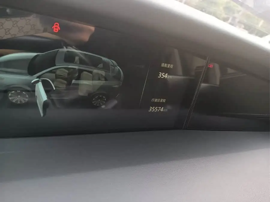 شأنغن UNI-K 2021 2.0T دفع رباعي فاخر