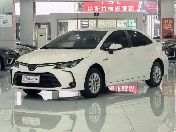 Corolla 2022 Dual Engine 1.8L E-CVT Pioneer Edition