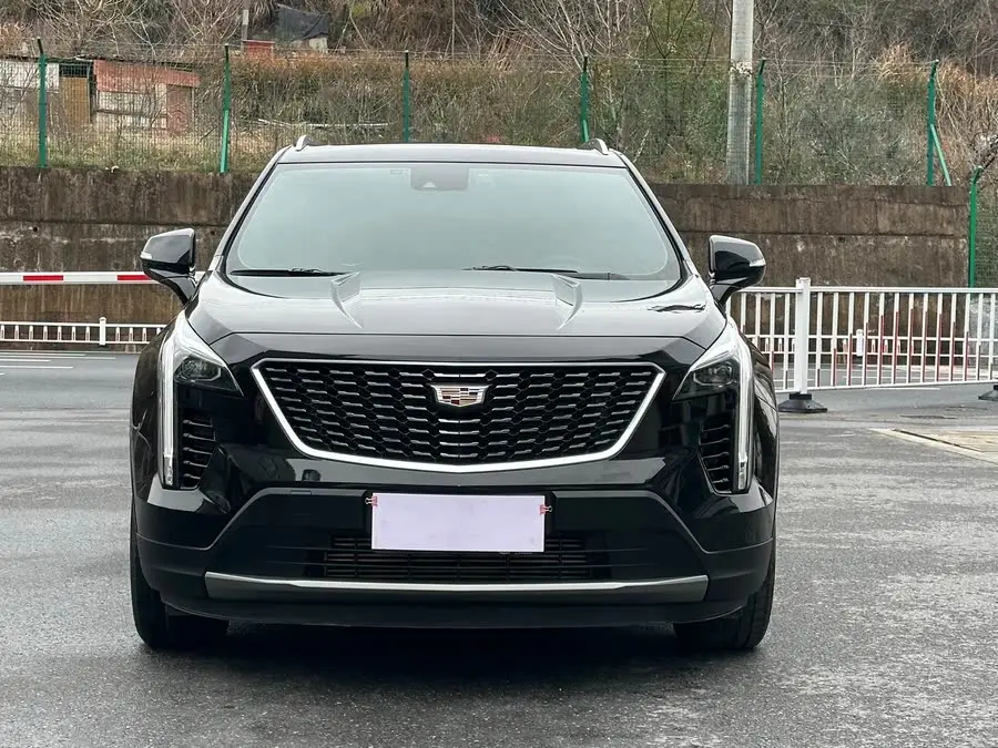Cadillac XT4 2022 28T Luxury FWD