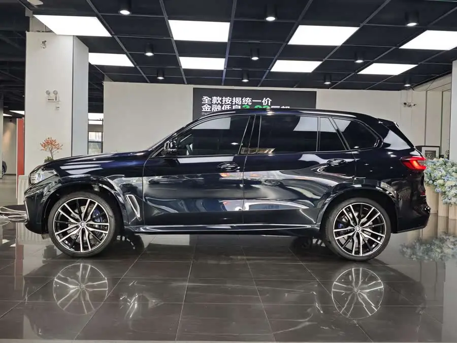 BMW X5 2022 Facelift xDrive 40Li M Sport Package