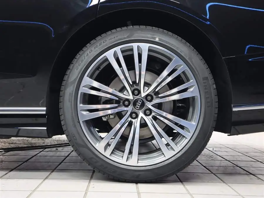 أودي A8 2025 A8L 45 TFSI quattro الفاخرة