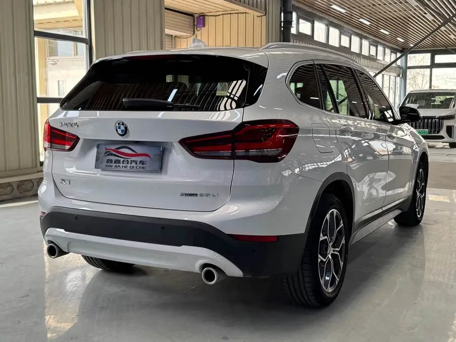 BMW X1 2022 sDrive25Li Leading Edition