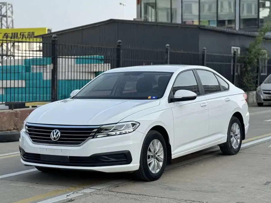 Lavida 2019 1.5L Automatic Stylish Version National VI